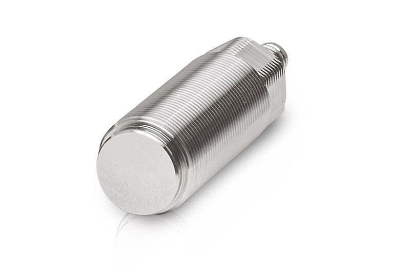Magneettisinduktiiviset M18-siirtymäanturit