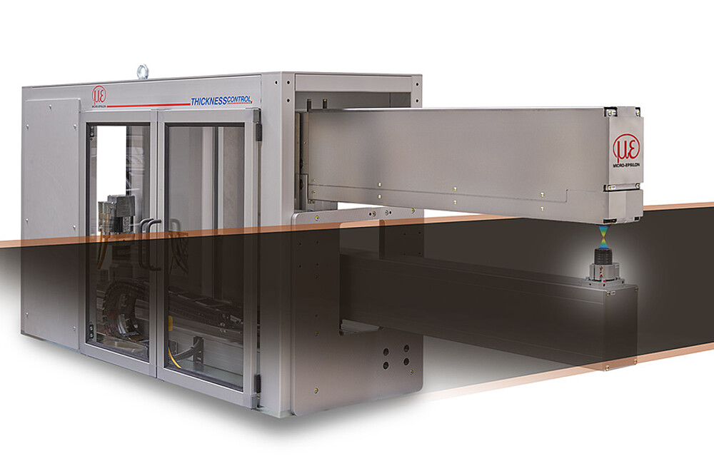 Inline thickness measurement in battery production